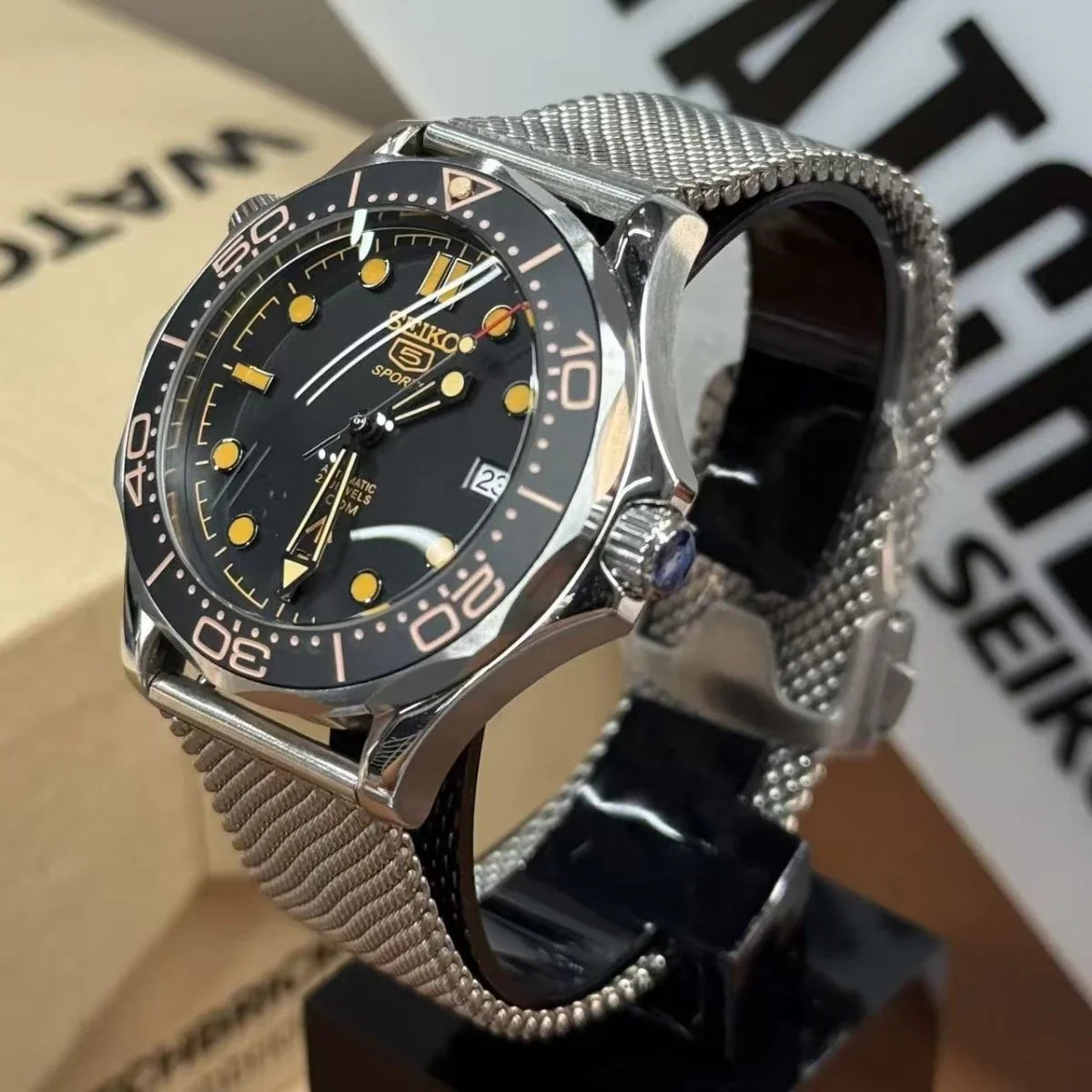 MASTERMOD | 007 Matte Black NH35 - WB MOD WATCHES