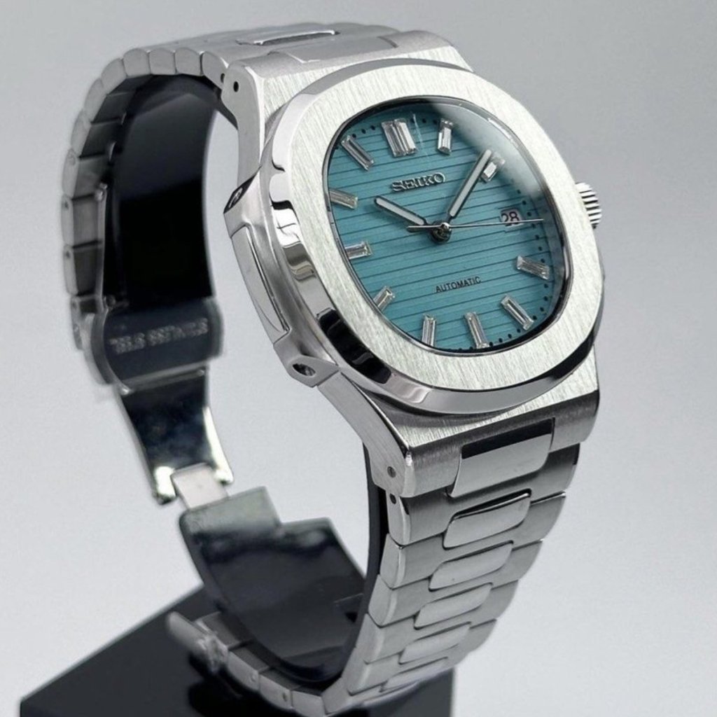 Nautilus Mod – NH35 Seiko Automatic (Tiffany Blue Edition) - WATCHBRICK